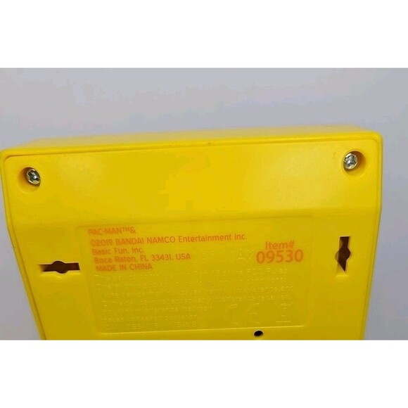 Pac-Man Mini Hand Held Arcade Game Works Great! Bandai Namco 6"x4" - Picture 4 of 6